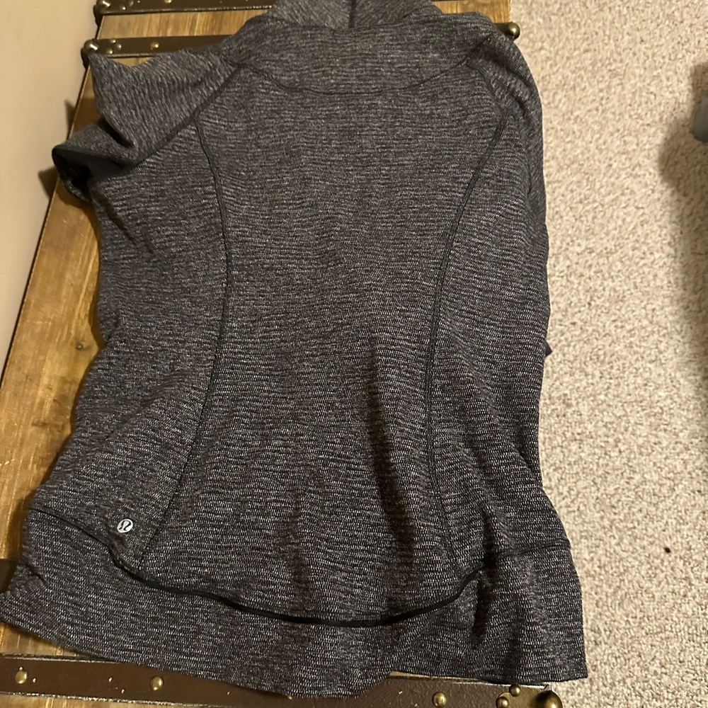 Lululemon think fast pullover half zip 12 - Picture 3 of 8